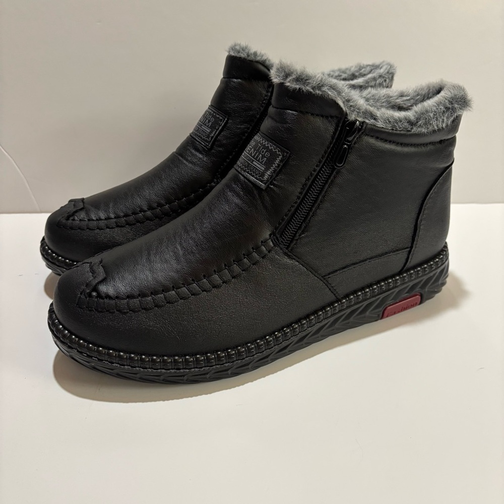 Women’s Black Faux-Fur Lined Zip Ankle boots